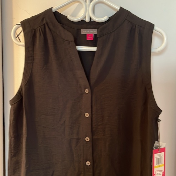 BNWT Black Peplum top. Size M. - Picture 3 of 5